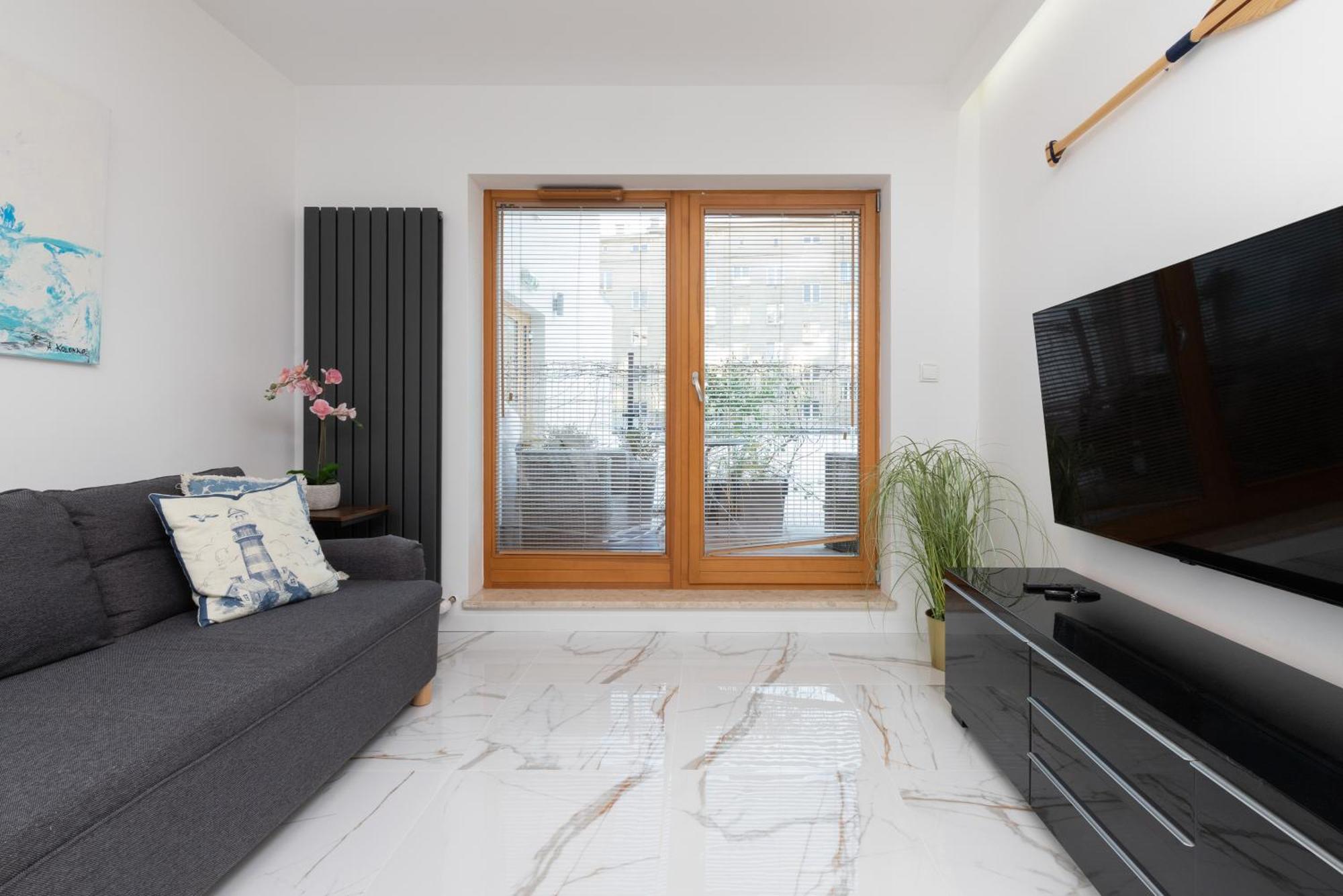 Batorego 7 Apartament With Terrace & Parking Downtown Gdynia By Renters 外观 照片