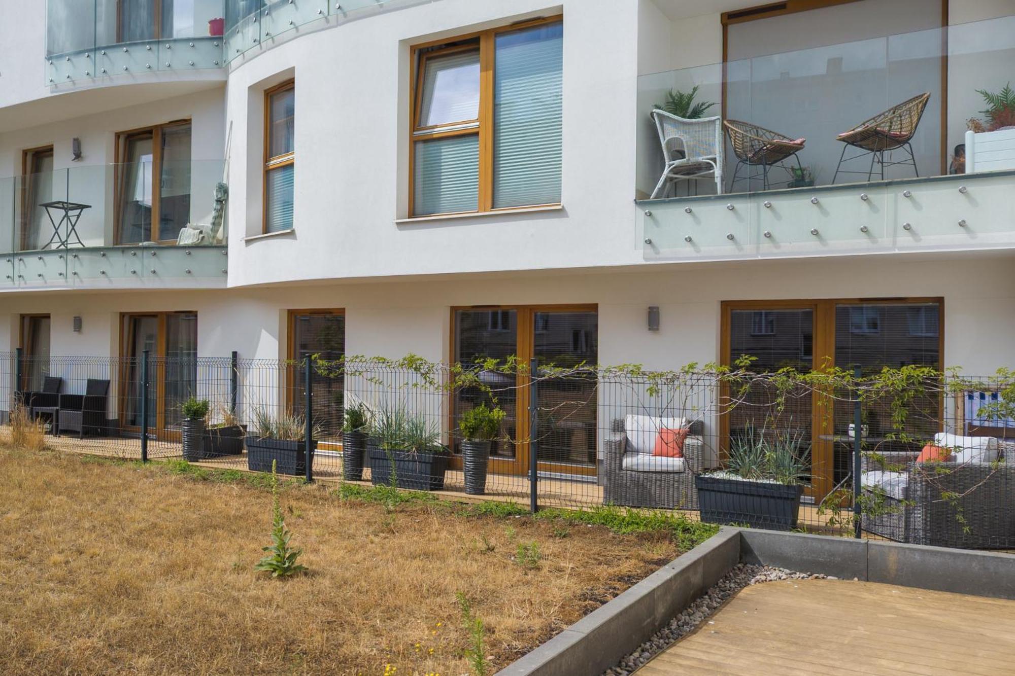 Batorego 7 Apartament With Terrace & Parking Downtown Gdynia By Renters 外观 照片